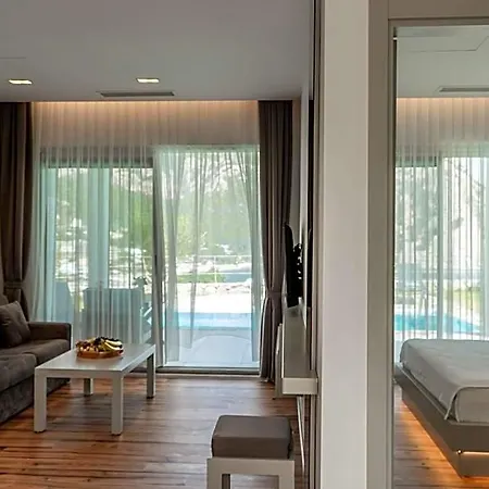 Z-villas Hotel 3*
